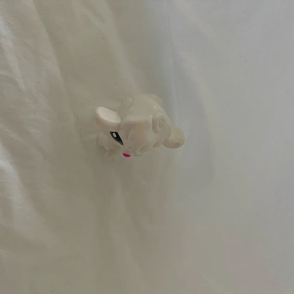 Littlest Pet Shop LPS Authentic Thirsty Pets Lamb Shee 4-165 Rare